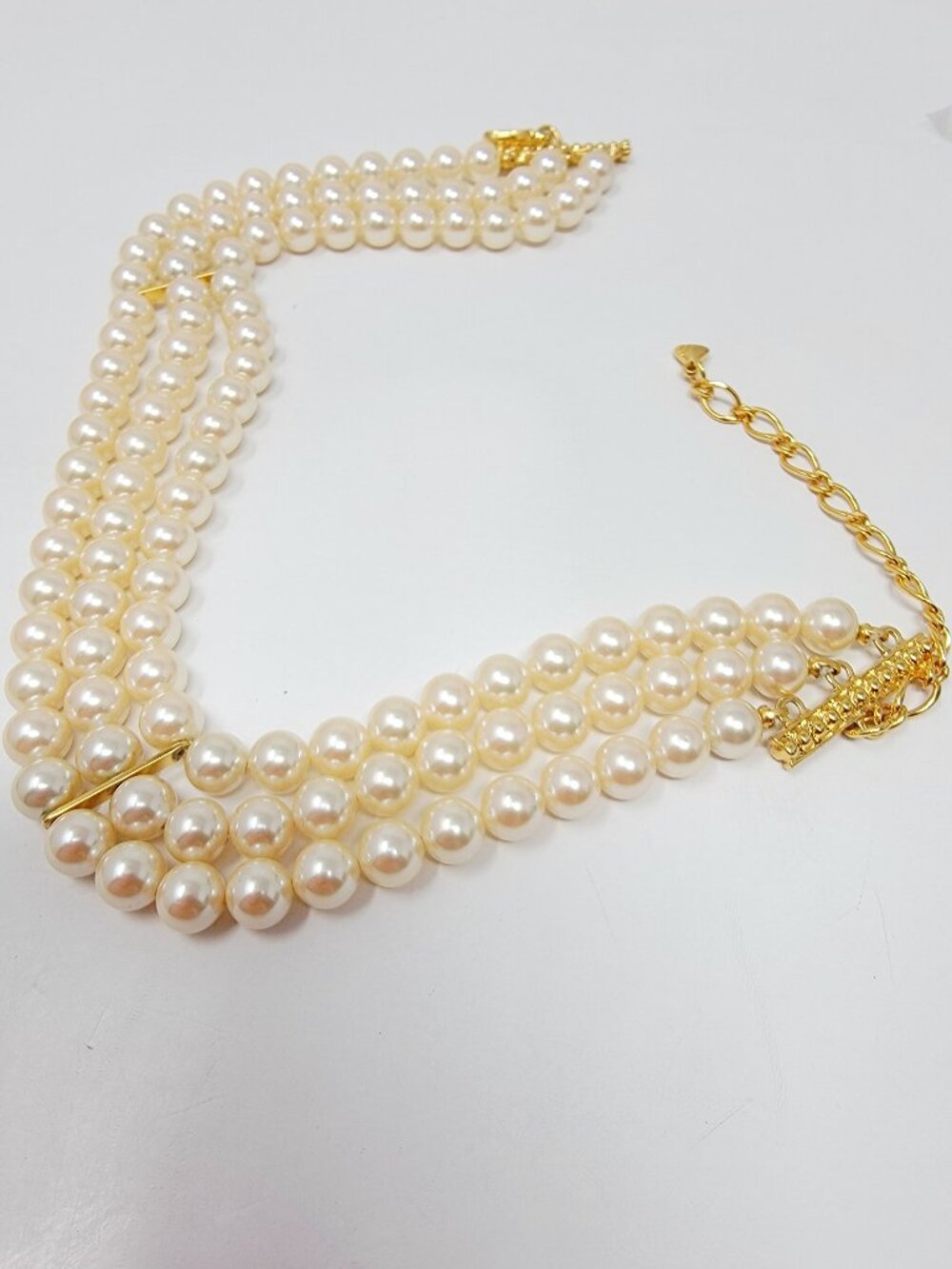 Liz Claiborne Multi Strand Glass Faux Pearl Gold Tone Choker Necklace